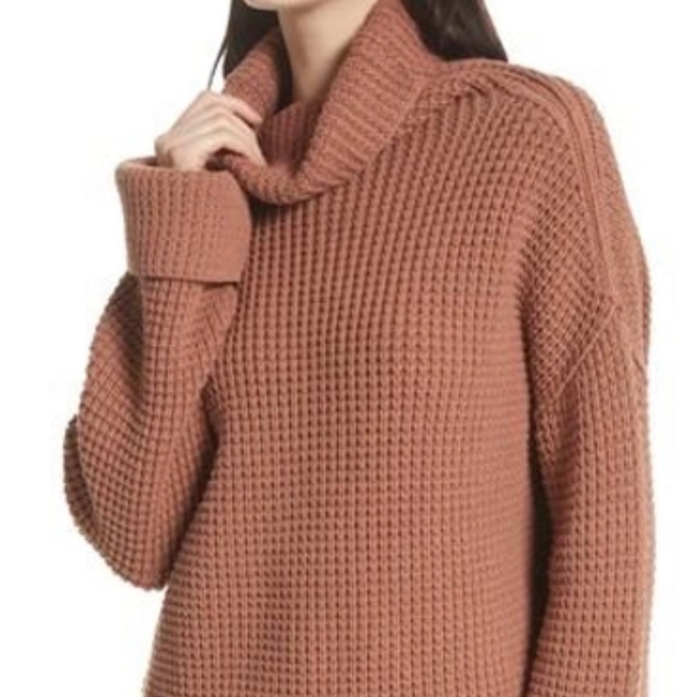 Free People pullover waffle knit sweater like new